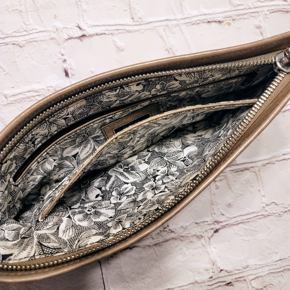 HOBO‎ International Cristel Clutch